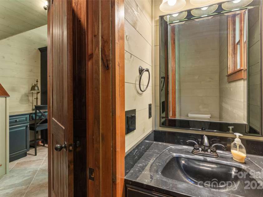 1283 Leafstone Circle, Sylva, NC 28779.  MLS# CAR4305776, YatesRealty ID 16639. 