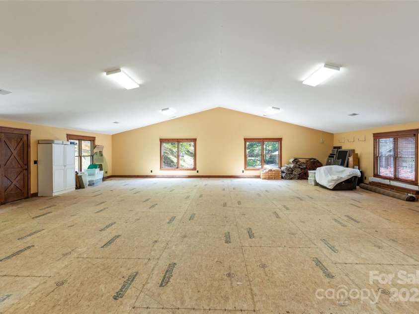 1283 Leafstone Circle, Sylva, NC 28779.  MLS# CAR4305776, YatesRealty ID 16639. 
