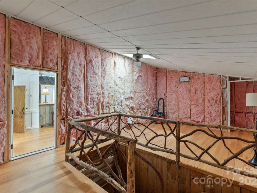 1283 Leafstone Circle, Sylva, NC 28779.  MLS# CAR4305776, YatesRealty ID 16639. 