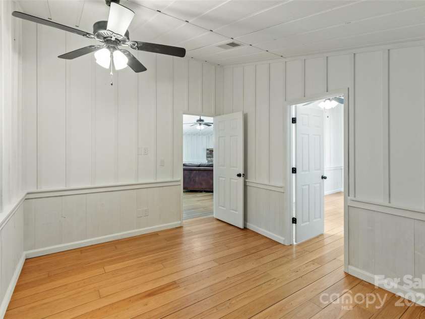 1283 Leafstone Circle, Sylva, NC 28779.  MLS# CAR4305776, YatesRealty ID 16639. 