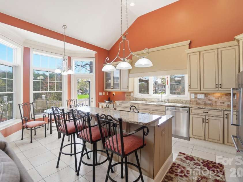 186 Hazelton Loop, Mooresville, NC 28117.  MLS# CAR4354931, YatesRealty ID 16640. 