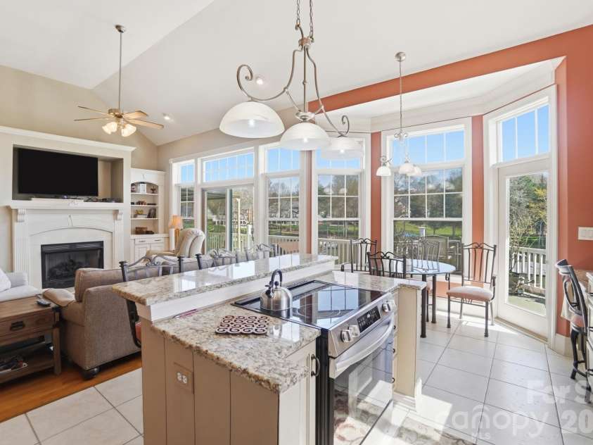 186 Hazelton Loop, Mooresville, NC 28117.  MLS# CAR4354931, YatesRealty ID 16640. 