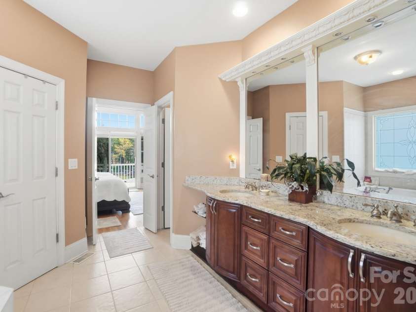 186 Hazelton Loop, Mooresville, NC 28117.  MLS# CAR4354931, YatesRealty ID 16640. 