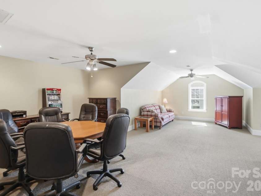 186 Hazelton Loop, Mooresville, NC 28117.  MLS# CAR4354931, YatesRealty ID 16640. 