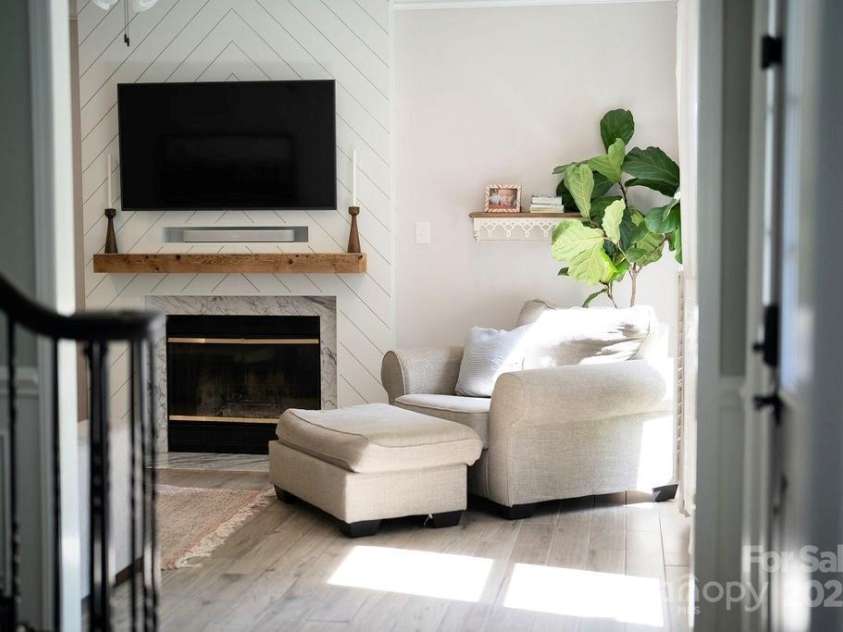 3314 Mara Court, Matthews, NC 28105.  MLS# CAR4262935, YatesRealty ID 16640. 