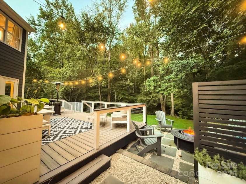 3314 Mara Court, Matthews, NC 28105.  MLS# CAR4262935, YatesRealty ID 16640. 