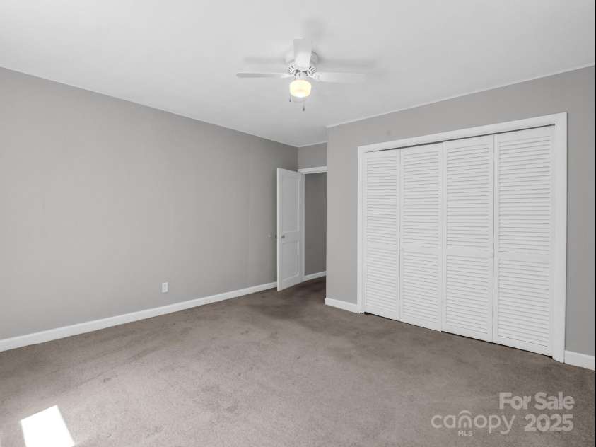 128 Washburn Road, Lake Lure, NC 28746.  MLS# CAR4247181, YatesRealty ID 16641. 