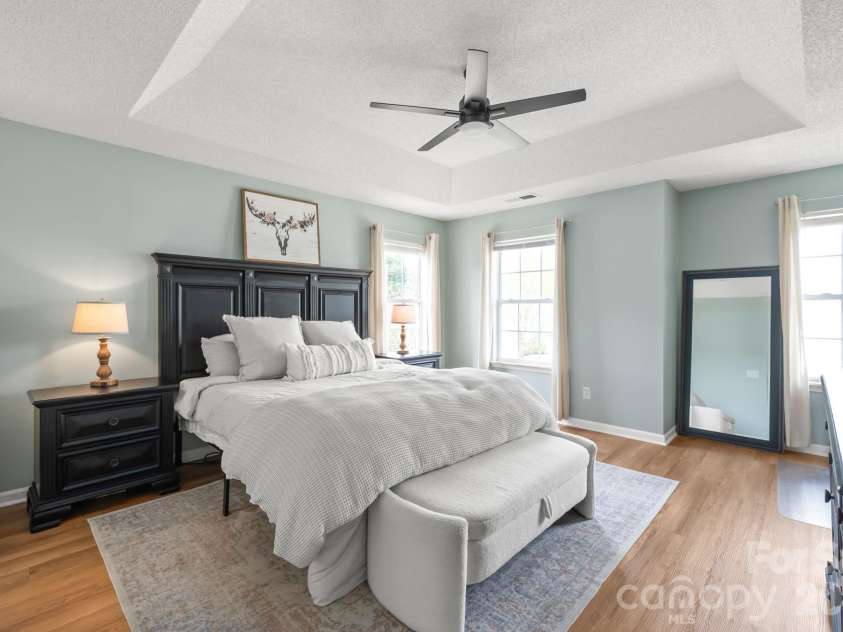 11422 Larix Drive, Charlotte, NC 28273.  MLS# CAR4365518, YatesRealty ID 16642. 