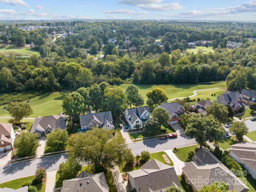 1525 Valhalla Drive, Denver, NC 28037.  MLS# CAR4264810, YatesRealty ID 16643. 