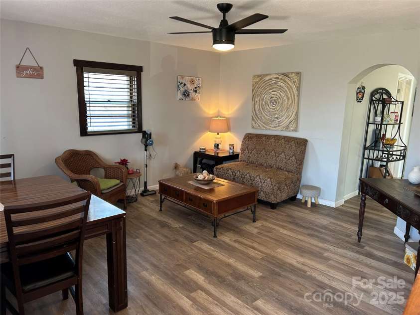 192 Spencer Street, Ellenboro, NC 28040.  MLS# CAR4214546, YatesRealty ID 16644. 