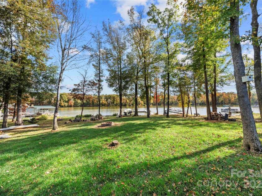 25566 Seagull Drive, Lancaster, SC 29720.  MLS# CAR4266015, YatesRealty ID 16645. 