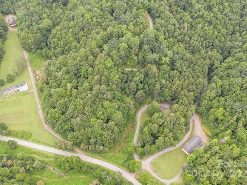 8020 Meadow Fork Road, Hot Springs, NC 28743.  MLS# CAR4306581, YatesRealty ID 16652. 184 acres of easily accessible land