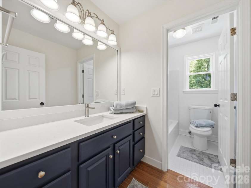 3919 Cherrybrook Drive, Mint Hill, NC 28227.  MLS# CAR4361904, YatesRealty ID 16653. 2nd full bath with separate toilet/shower area.