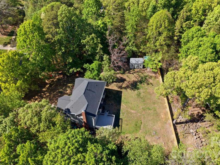 3919 Cherrybrook Drive, Mint Hill, NC 28227.  MLS# CAR4361904, YatesRealty ID 16653. 