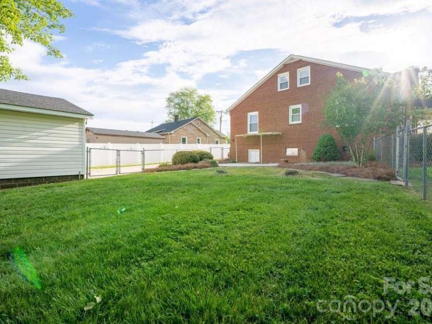 124 Rumple Street, Troutman, NC 28166.  MLS# CAR4372902, YatesRealty ID 16654. 