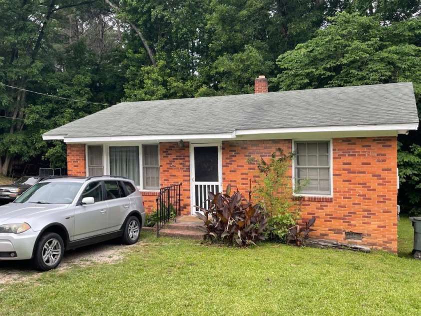 501 Secrest Avenue, Monroe, NC 28110.  MLS# CAR4264184, YatesRealty ID 16654. 