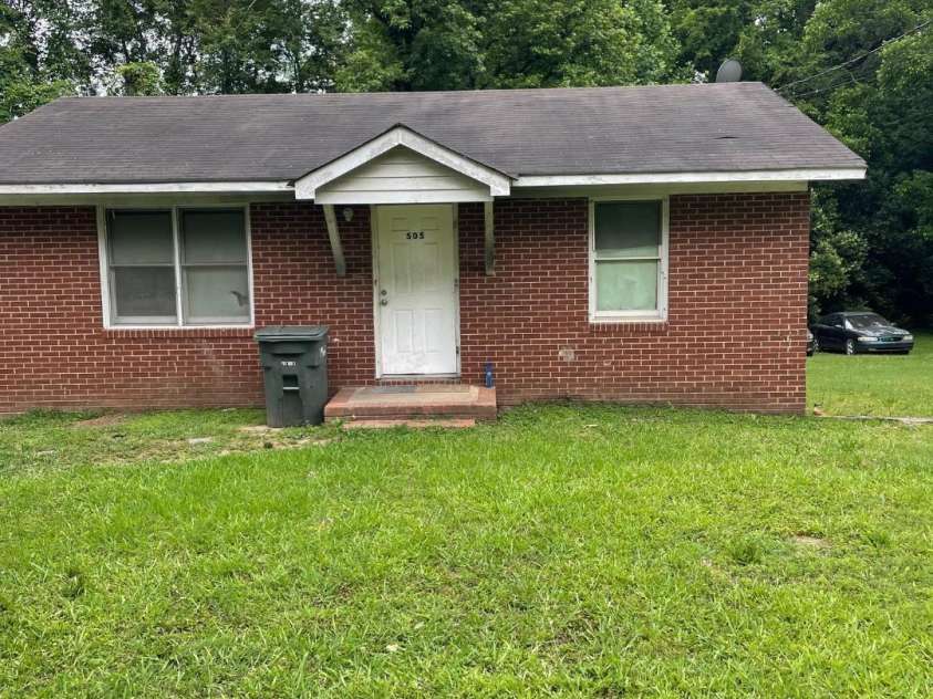 505 Secrest Avenue, Monroe, NC 28110.  MLS# CAR4264433, YatesRealty ID 16655. 