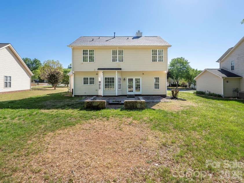 11709 Borchetta Drive, Charlotte, NC 28277.  MLS# CAR4366658, YatesRealty ID 16657. 