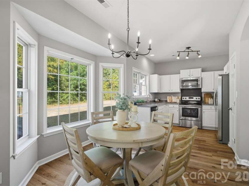 11709 Borchetta Drive, Charlotte, NC 28277.  MLS# CAR4429029, YatesRealty ID 16657. 
