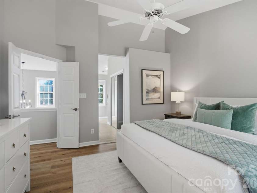 11709 Borchetta Drive, Charlotte, NC 28277.  MLS# CAR4429029, YatesRealty ID 16657. 