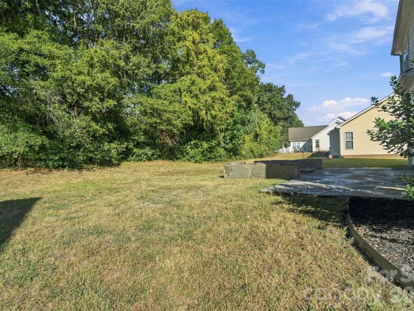 11709 Borchetta Drive, Charlotte, NC 28277.  MLS# CAR4429029, YatesRealty ID 16657. 