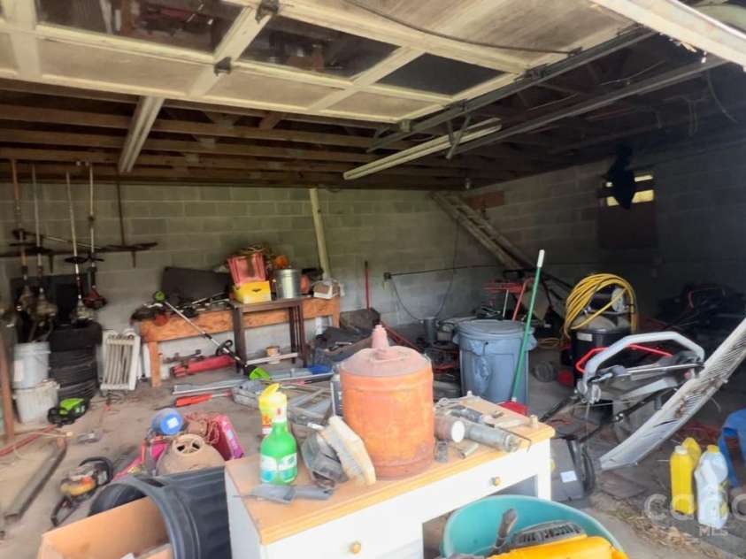 4414 Birkdale Drive, Charlotte, NC 28208.  MLS# CAR4261257, YatesRealty ID 16659. 