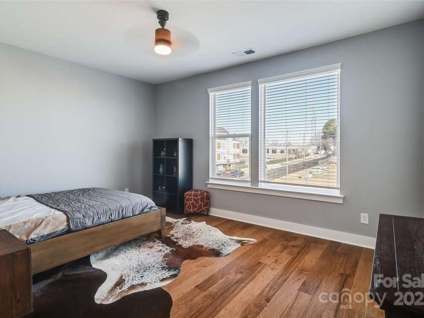 2123 Isom Street, Charlotte, NC 28208.  MLS# CAR4226321, YatesRealty ID 1666. Primary bedroom