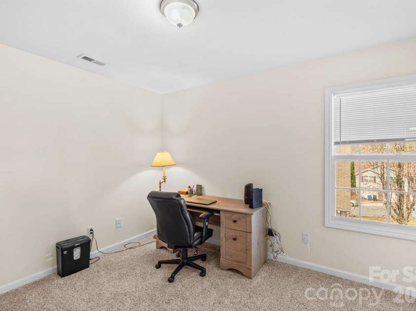 219 19th Avenue, Hickory, NC 28602.  MLS# CAR4353222, YatesRealty ID 16661. 