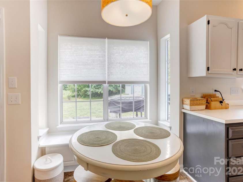2024 Stonewyck Avenue, Kannapolis, NC 28081.  MLS# CAR4260978, YatesRealty ID 16662. 