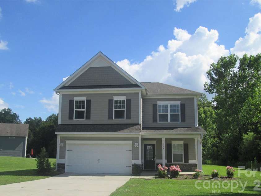 504 Stone River Parkway, Mount Holly, NC 28120.  MLS# CAR4280796, YatesRealty ID 16663. 