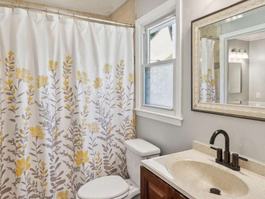 6412 Old Meadow Road, Charlotte, NC 28227.  MLS# CAR4250974, YatesRealty ID 16663. 