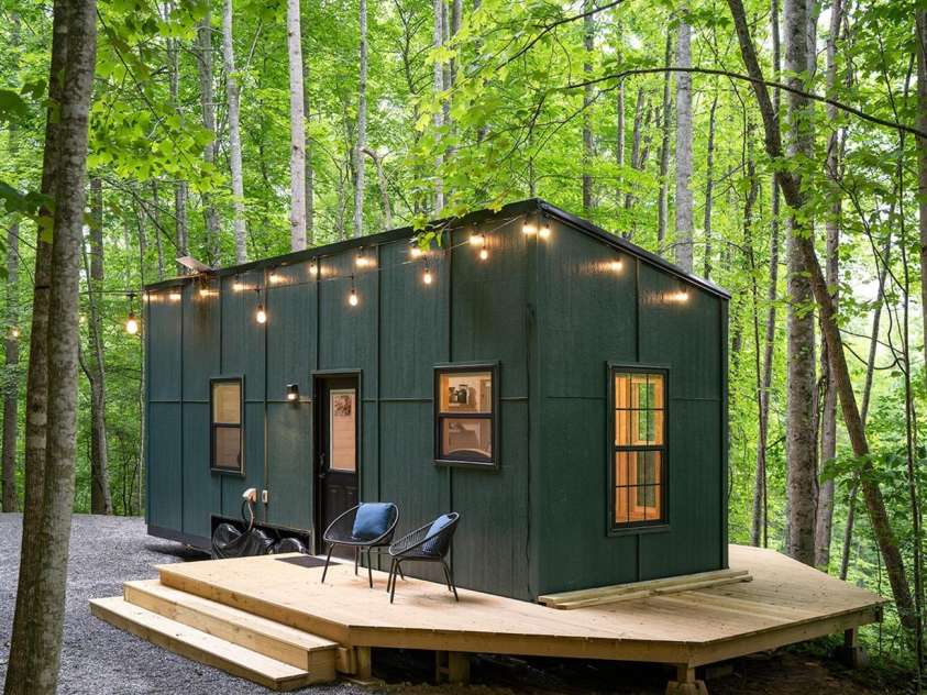 198 Quiet Forest Lane, Sylva, NC 28779.  MLS# CAR4370540, YatesRealty ID 16667. 