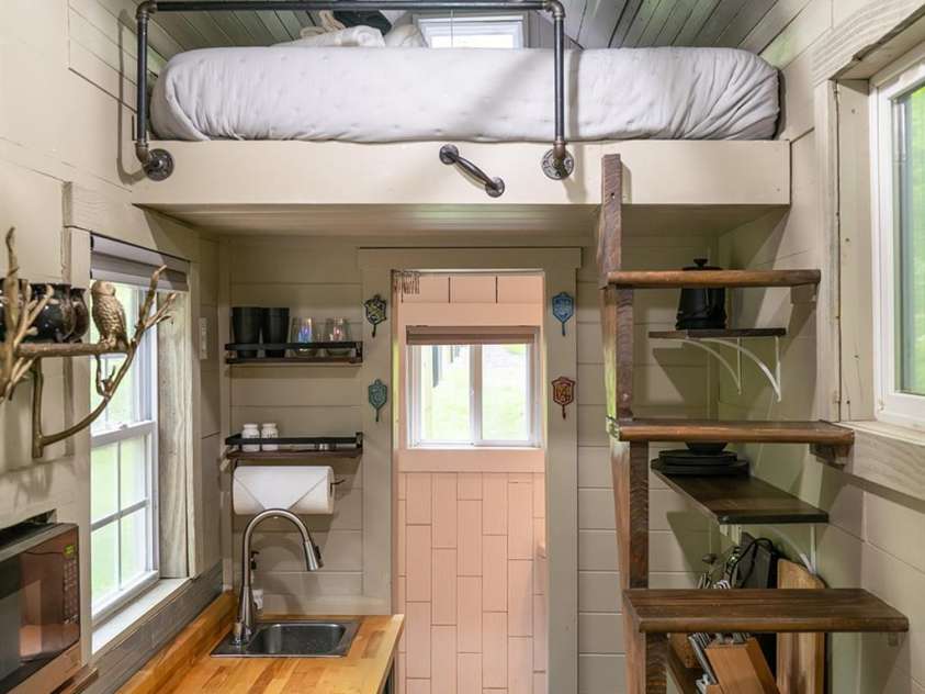 198 Quiet Forest Lane, Sylva, NC 28779.  MLS# CAR4370540, YatesRealty ID 16667. 