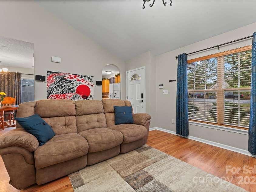 307 Tara Elizabeth Place, Kannapolis, NC 28083.  MLS# CAR4201891, YatesRealty ID 16667. 