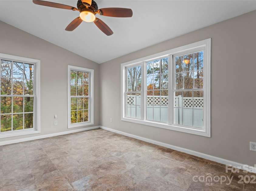 307 Tara Elizabeth Place, Kannapolis, NC 28083.  MLS# CAR4201891, YatesRealty ID 16667. 