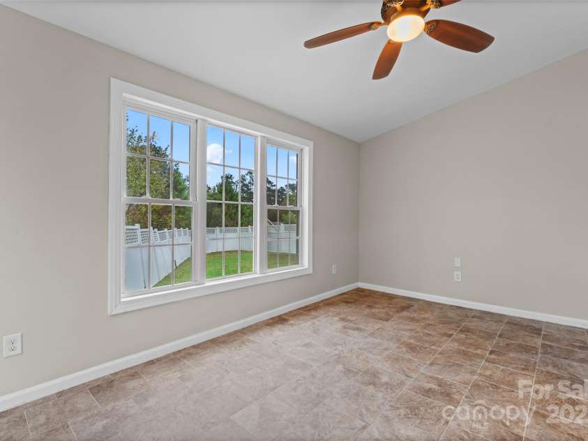 307 Tara Elizabeth Place, Kannapolis, NC 28083.  MLS# CAR4201891, YatesRealty ID 16667. 