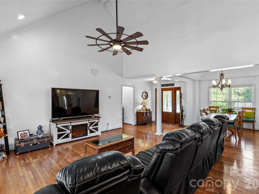 1530 Danlee Drive, Lancaster, SC 29720.  MLS# CAR4369889, YatesRealty ID 16668. 