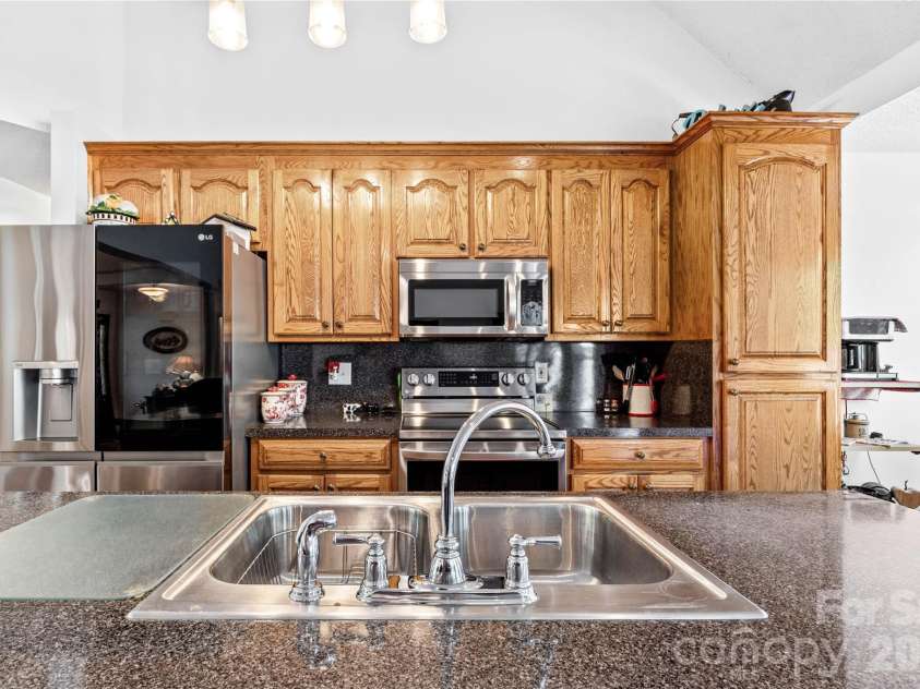 1530 Danlee Drive, Lancaster, SC 29720.  MLS# CAR4369889, YatesRealty ID 16668. 