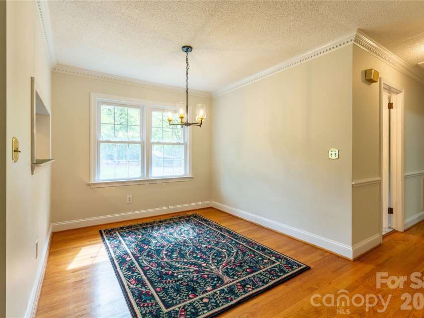 1224 Loop Road, Hookerton, NC 28538.  MLS# CAR4359217, YatesRealty ID 16669. Dining