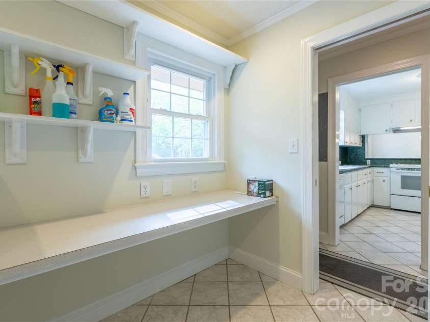 1224 Loop Road, Hookerton, NC 28538.  MLS# CAR4359217, YatesRealty ID 16669. Laundry Rm desk or folding table