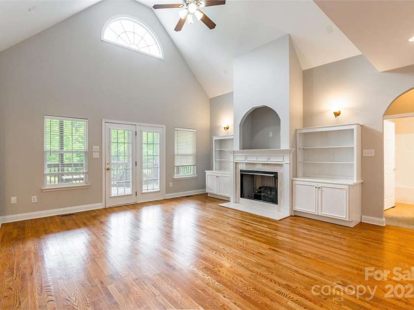 132 Homeplace Lane, Statesville, NC 28625.  MLS# CAR4261459, YatesRealty ID 16669. 