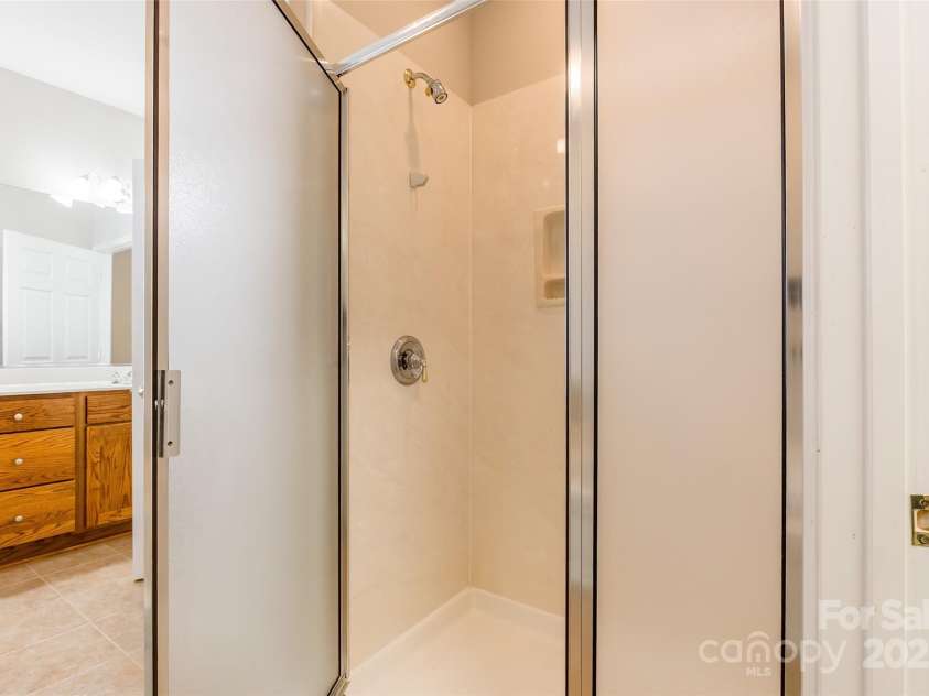 132 Homeplace Lane, Statesville, NC 28625.  MLS# CAR4261459, YatesRealty ID 16669. 