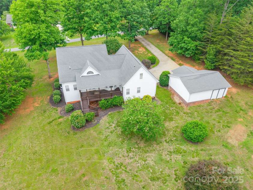 132 Homeplace Lane, Statesville, NC 28625.  MLS# CAR4261459, YatesRealty ID 16669. 