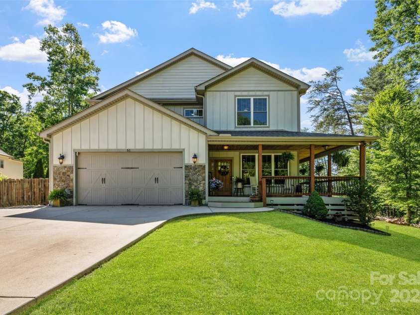 51 Cherry Ridge Lane, Weaverville, NC 28787.  MLS# CAR4261548, YatesRealty ID 16672. 