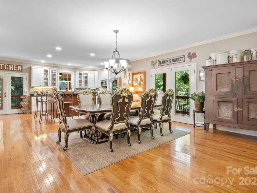51 Cherry Ridge Lane, Weaverville, NC 28787.  MLS# CAR4261548, YatesRealty ID 16672. 