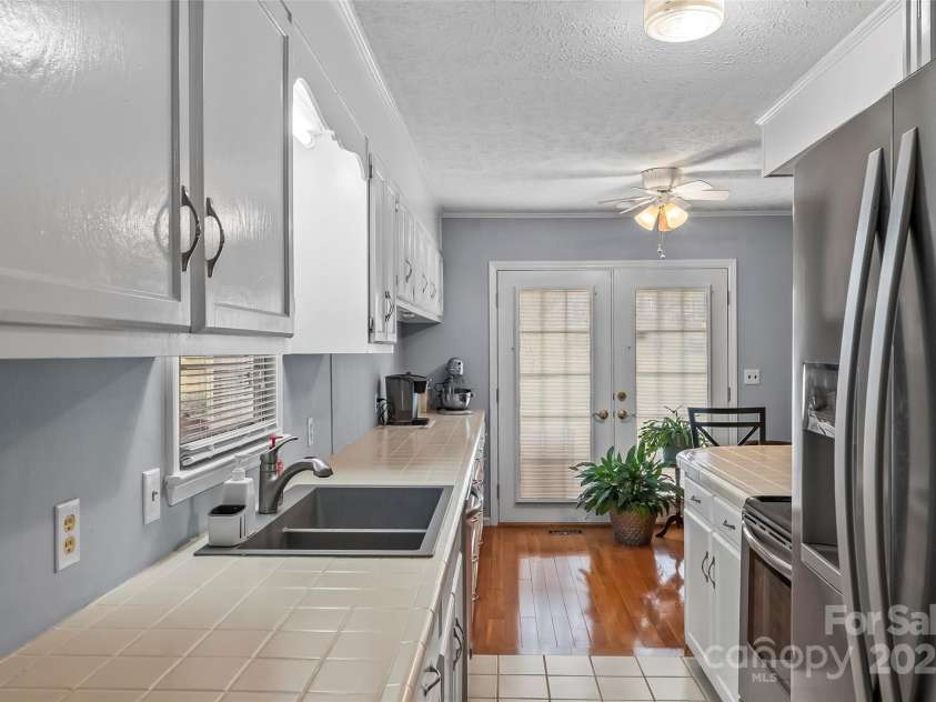 3829 Norman Road, Morganton, NC 28655.  MLS# CAR4238745, YatesRealty ID 16673. 