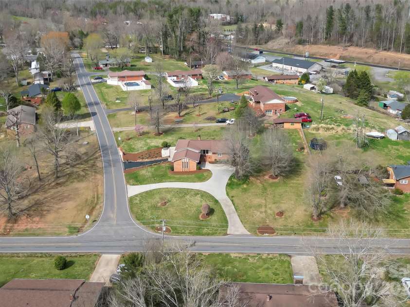 3829 Norman Road, Morganton, NC 28655.  MLS# CAR4238745, YatesRealty ID 16673. 