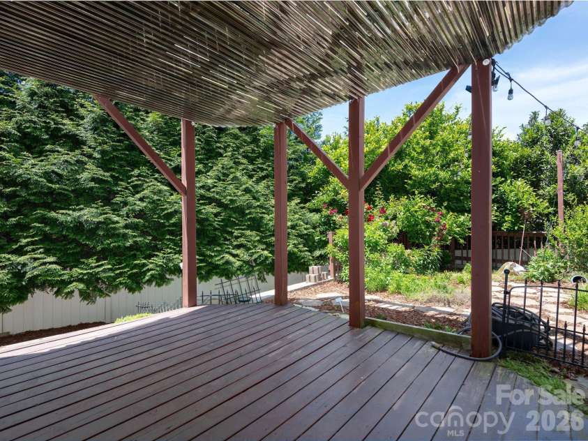95 Driftstone Circle, Arden, NC 28704.  MLS# CAR4304837, YatesRealty ID 16674. PRIVATE COVERED PORCH TO UNWIND