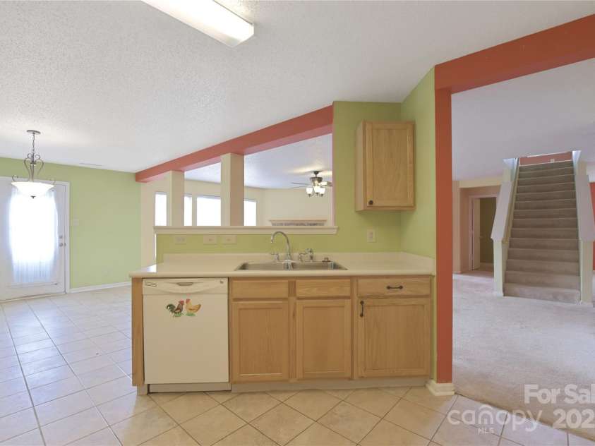 1114 Fenwick Court, Clover, SC 29710.  MLS# CAR4207144, YatesRealty ID 16678. 