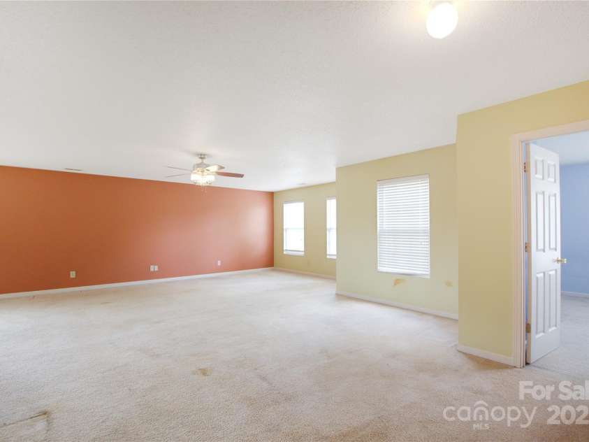 1114 Fenwick Court, Clover, SC 29710.  MLS# CAR4207144, YatesRealty ID 16678. 